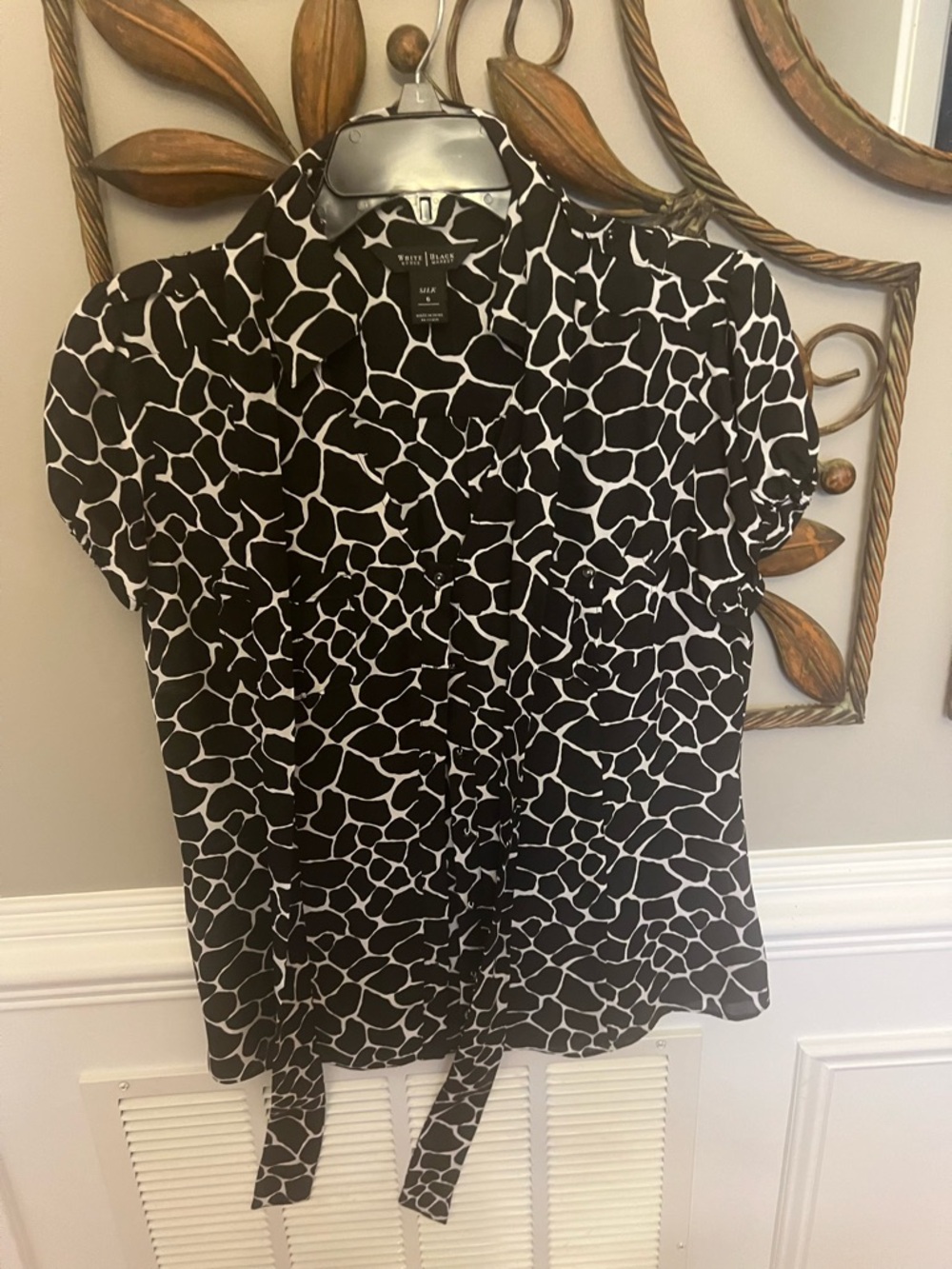 Silk short sleeve Black & White Animal Print Blouse with removable collar tie.